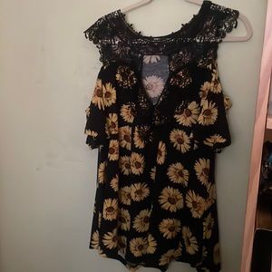 Womens plus size off the shoulder sunflower top.